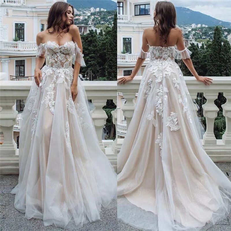 Bohemian Chic Lace Tulle Strapless Wedding Dress