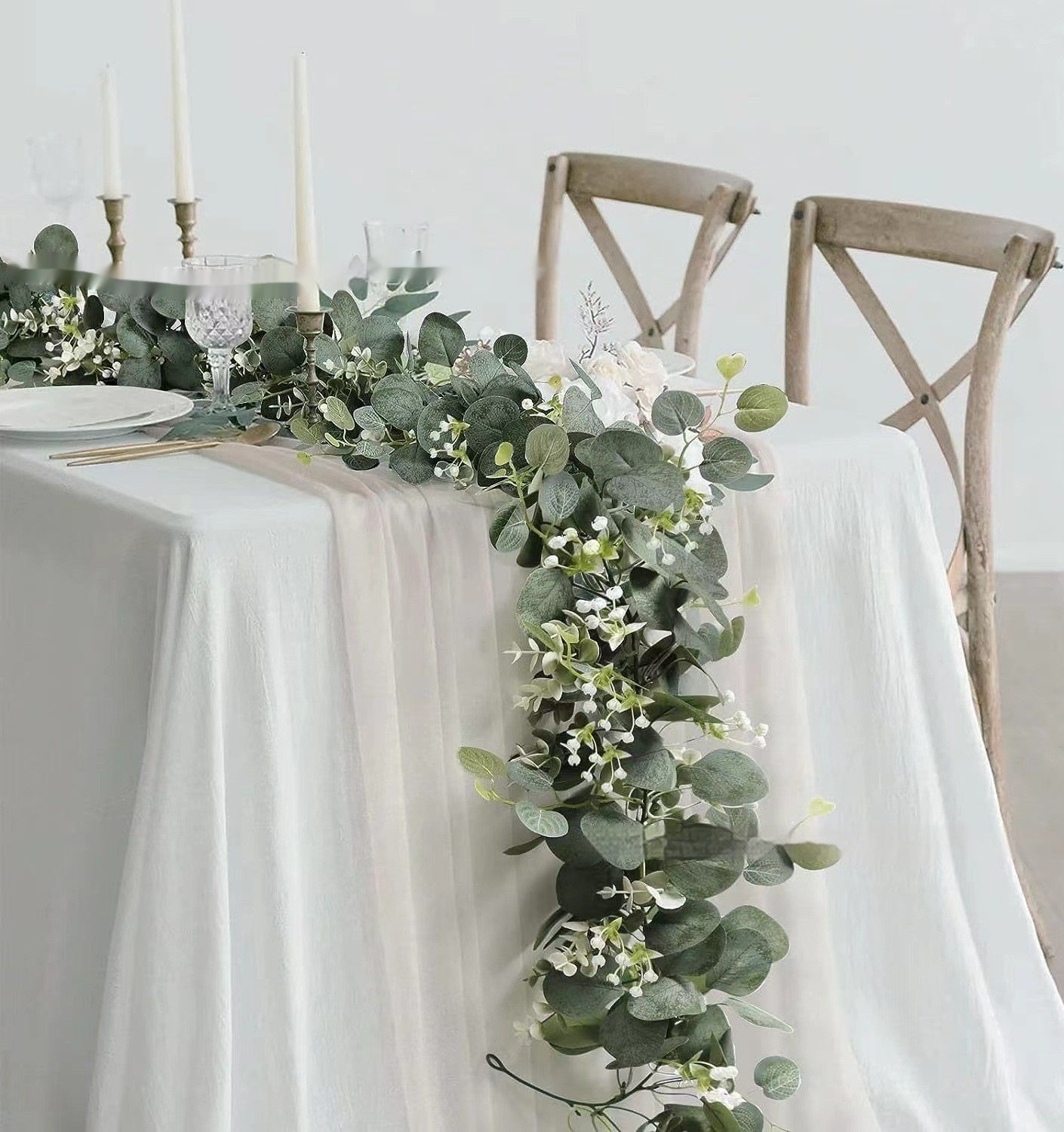 Flower Table Decorations for Boho Weddings