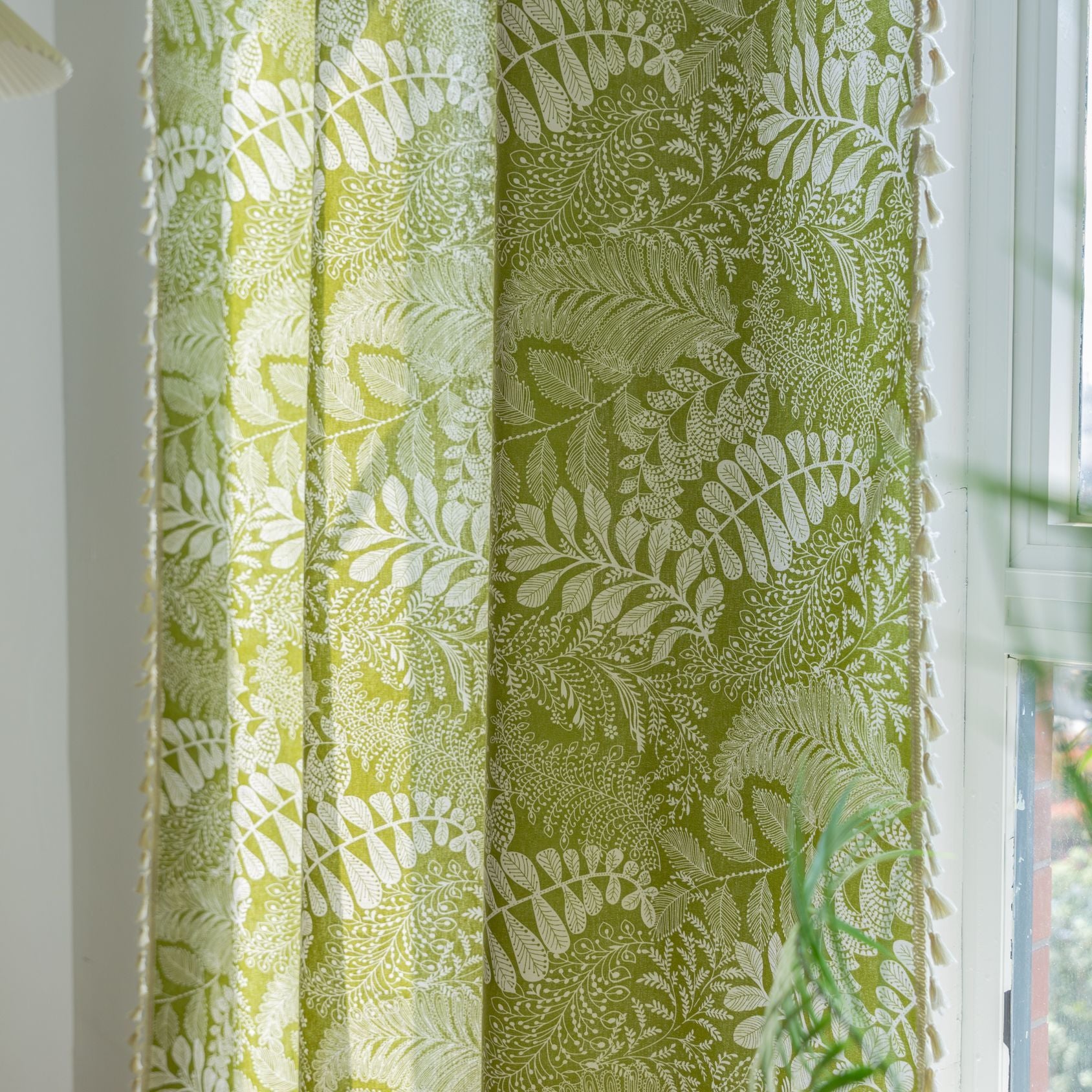Green Leaf Pattern Curtains