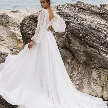 Long Tail Bohemian Wedding Dress white