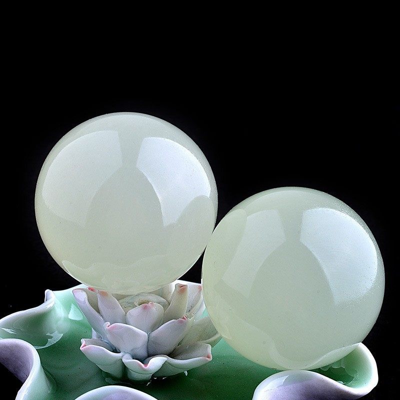 Milk White Meditation Balls