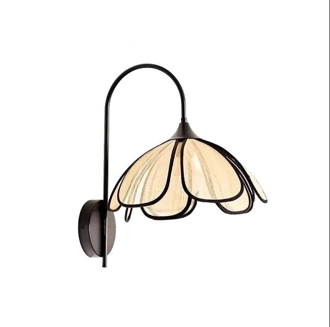 Boho Flower Shaped Wall Lamp