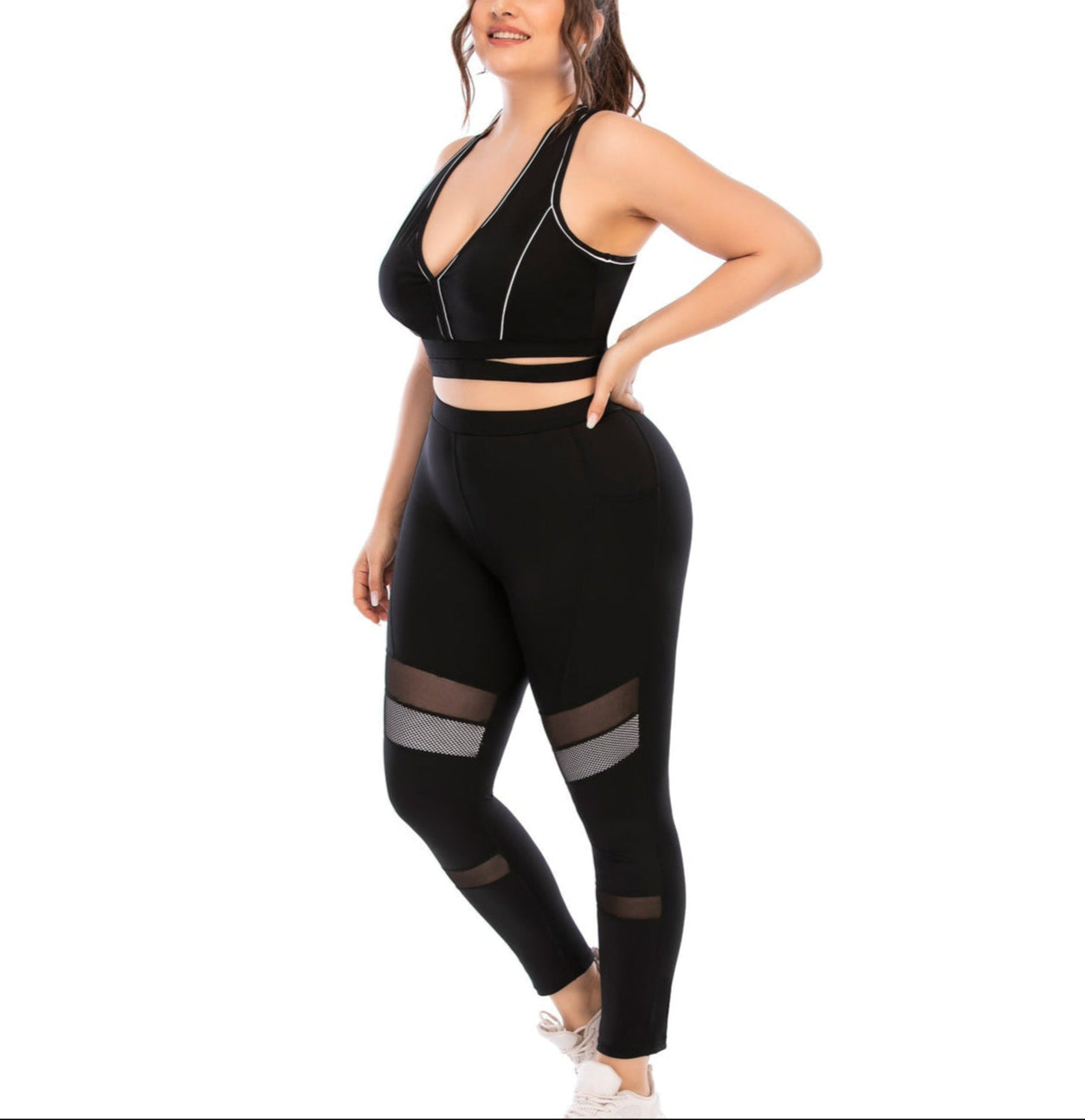 Black Plus Size Yoga Set - Leggings and Sports Bra Co Ord
