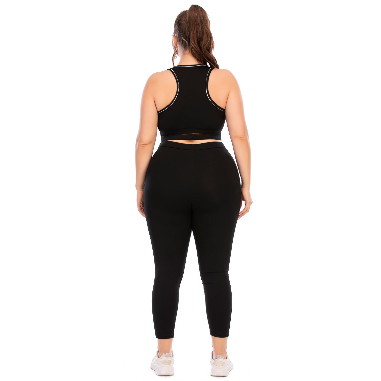 Black Plus Size Yoga Set - Leggings and Sports Bra Co Ord