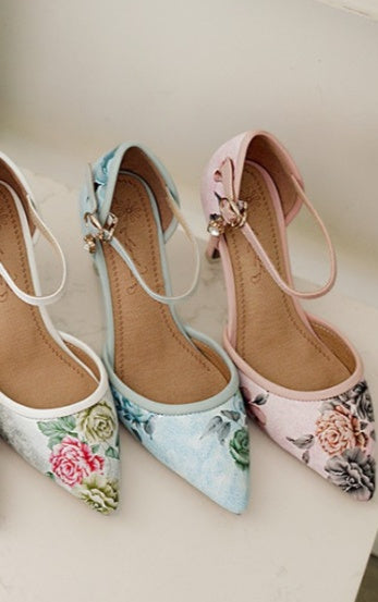 Bohemian Floral Pattern Pointed Wedding Heels