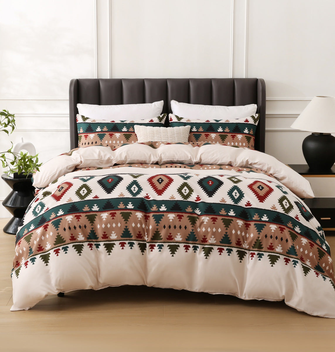 Boho Pattern Three Piece Bed Set - Duvet Cover and Pillowcases