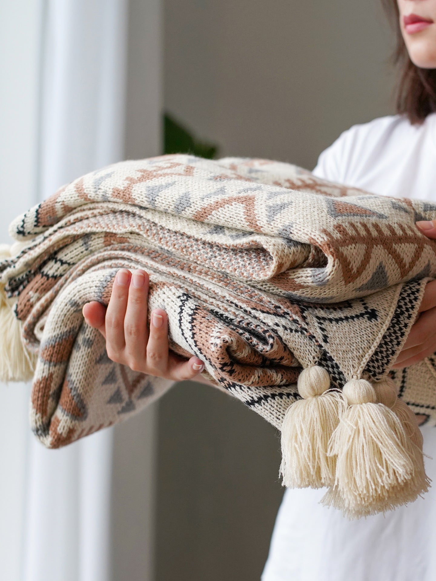 Geometric Boho Blanket with Pillow