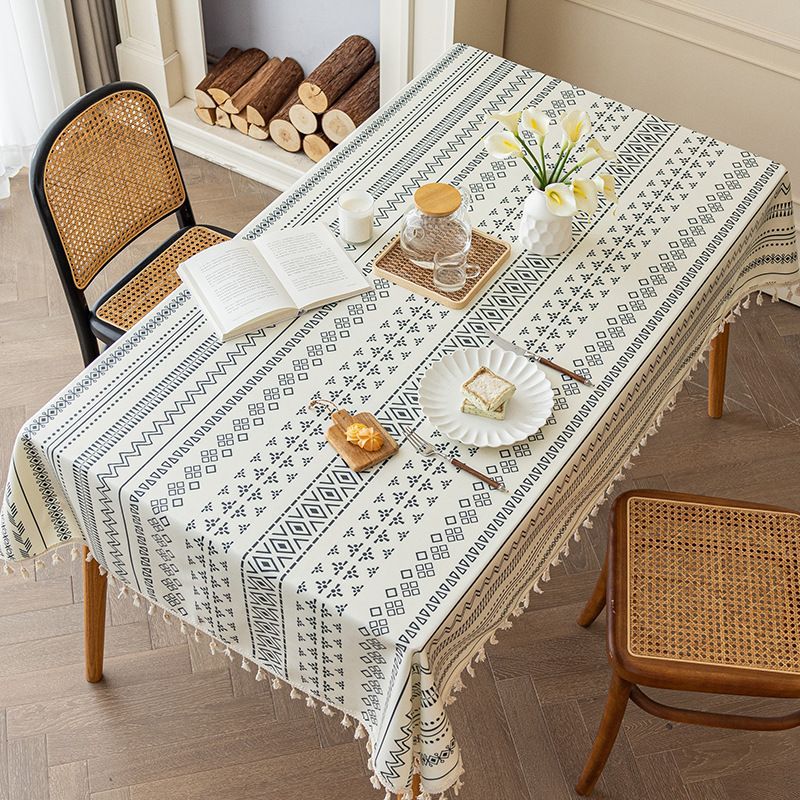 Geometric Pattern Rectangular Tassel Tablecloth