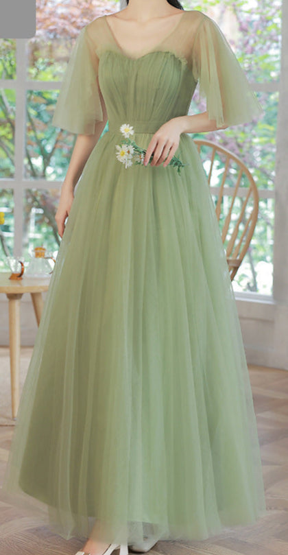 Green Boho Bridesmaid Dress with Tulle Fabric