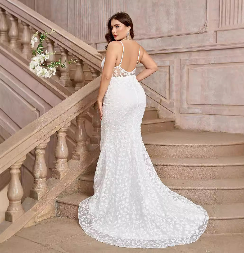 Plus Size White Lace Sexy Spaghetti Strap Wedding Dress for Summer