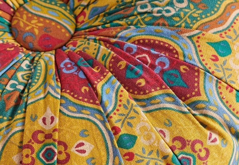 Round Colorful Bohemian Print Futons