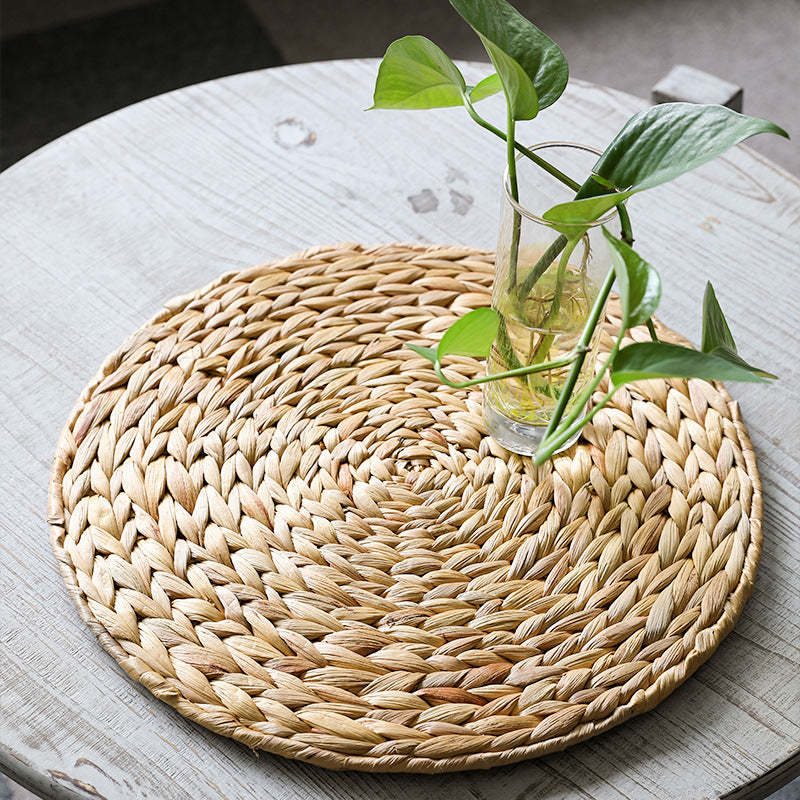Round Straw Placemat