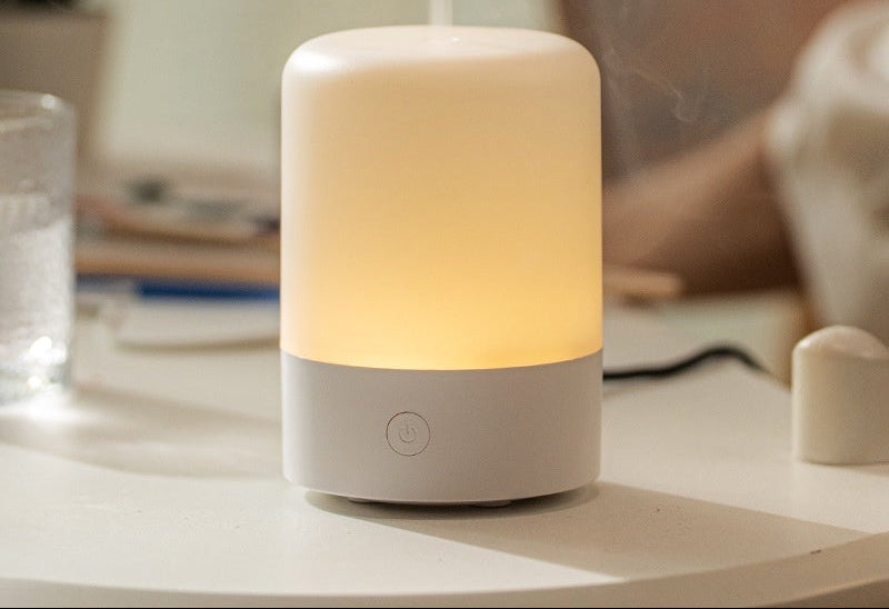Small Humidification and Aromatherapy Diffuser with Soft Light