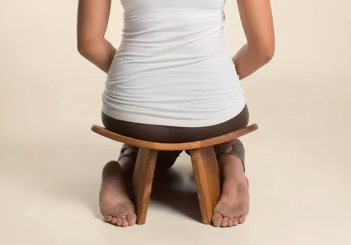 Ergonomic Solid Wood Meditation Bench