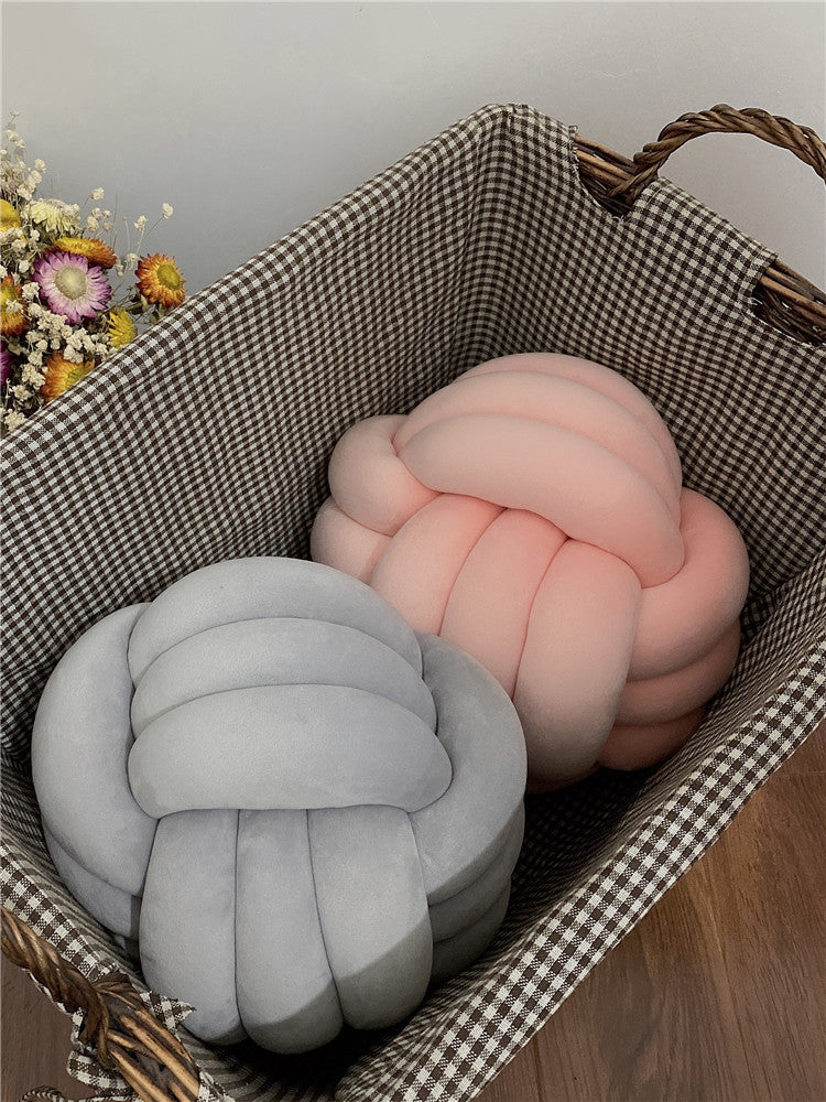 Decorative Knot Pillows