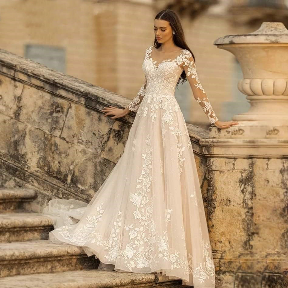 bohemian Long Tail Embroidered Boho Chic Wedding Dress