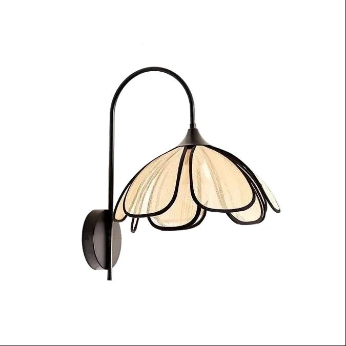 Boho Flower Shaped Wall Lamp